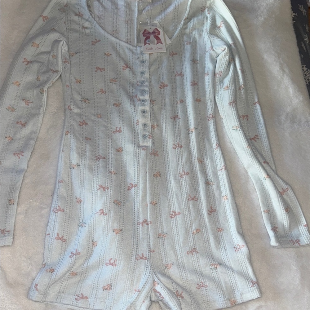 Woman’s romper Pajamas with Bow Pattern